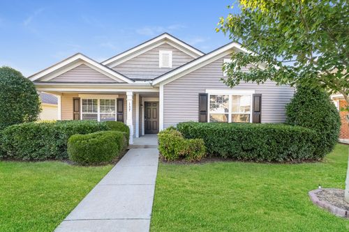 137 Sophie Dr, Antioch, TN, 37013-5816 | Card Image