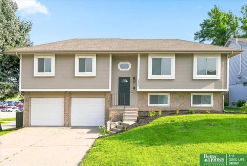 1208 Sunshine Blvd, Bellevue, NE, 68123-4030 | Card Image