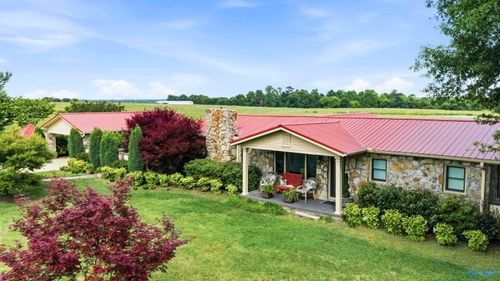 1732 County Road 215, Rainsville, AL, 35986-5028 | Card Image