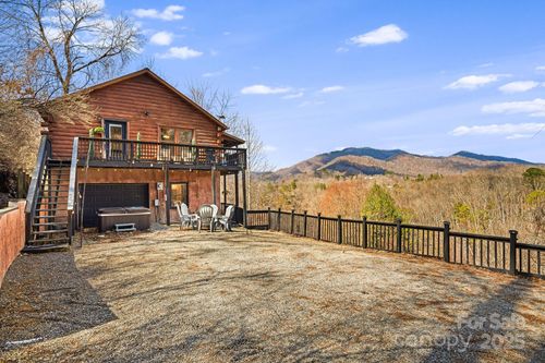 1414 Beaverdam St, Canton, NC, 28716-3370 | Card Image