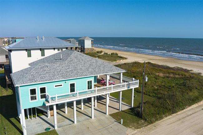 852 Lazy Ln, House other with 4 bedrooms, 3 bathrooms and 1 parking in Crystal Beach TX | Image 40