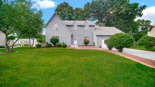 1124 Lisa Lane, Schererville, IN, 46375 | Card Image