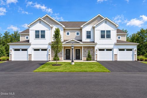 34 Reeds Hallow, Saratoga Springs, NY, 12866-7211 | Card Image