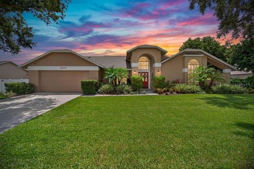 2317 Eagle Bluff Dr, VALRICO, FL, 33596-7221 | Card Image