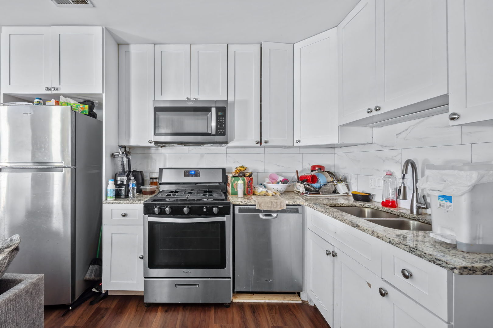Commercial Sale in Chicago 3