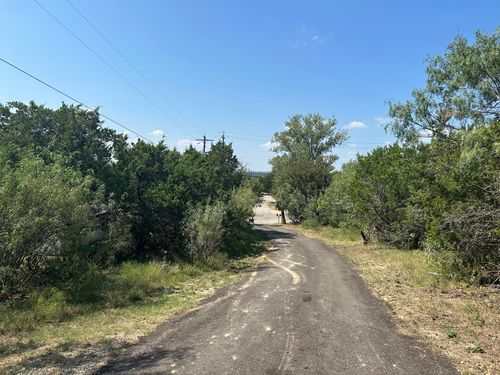 1105 Hillyer St, San Marcos, TX, 78666-3165 | Card Image