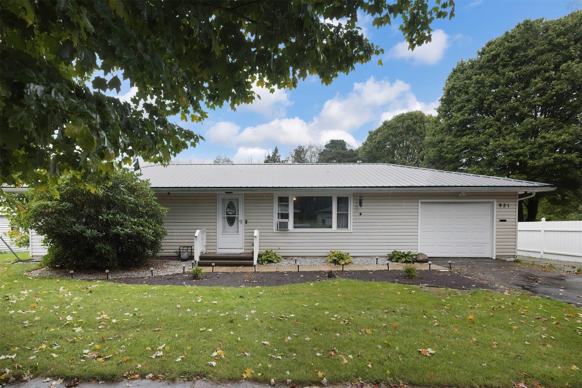 South St, Corry, PA 16407