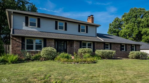 7313 Highburry Dr, Indianapolis, IN, 46256-2381 | Card Image