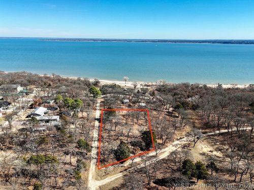 210 Maple Dr, Kingston, OK, 73439 | Card Image