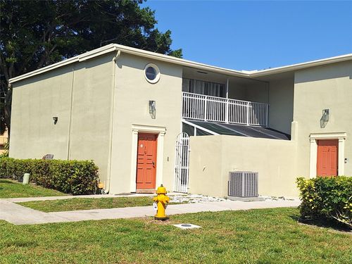 apt-1-5881 Nw 57th Ave, Tamarac, FL, 33319-2422 | Card Image