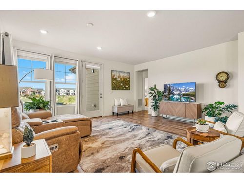 3011 Pawnee Creek Dr, Loveland, CO, 80538-8208 | Card Image