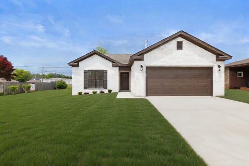 1609 Fort Ave, Muscle Shoals, AL, 35661 | Card Image
