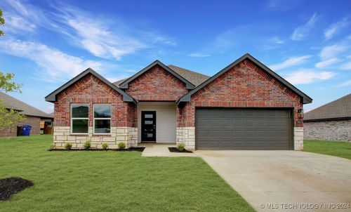 7024 E 155th Street S, Bixby, OK, 74008 | Card Image