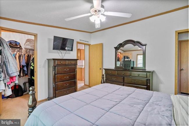 6194 Milo School Rd, House other with 4 bedrooms, 3 bathrooms and null parking in GREAT CACAPON WV | Image 16