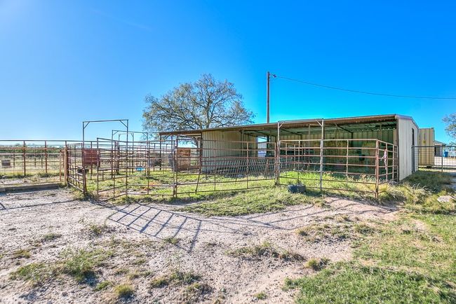 10189 Burma Loop, House other with 3 bedrooms, 2 bathrooms and 2 parking in Carlsbad TX | Image 39