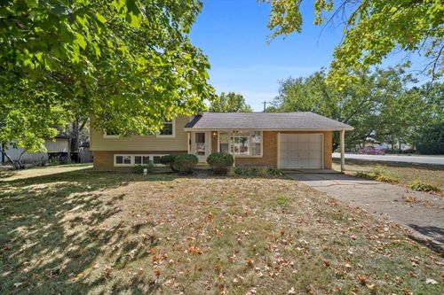 505 Warren Ave, Normal, IL, 61761-1245 | Card Image