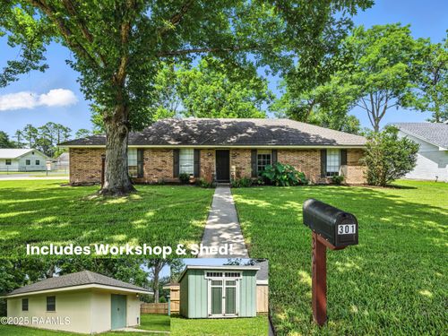 301 Estainville Ave, Lafayette, LA, 70508-5215 | Card Image