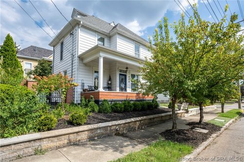 308 E 9th St, New Albany, IN, 47150-2930 | Card Image