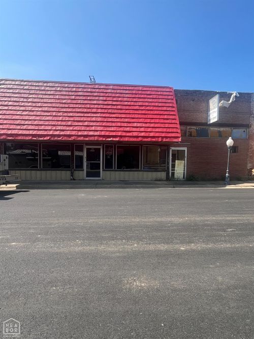 207 E Main St, Marmaduke, AR, 72443-9108 | Card Image