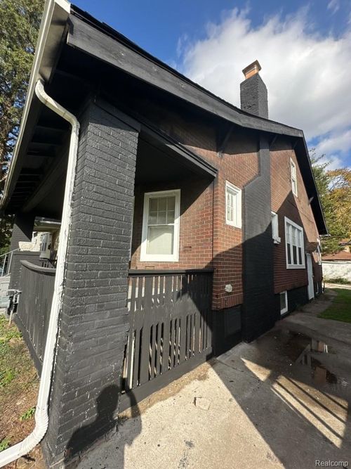 12290 Griggs St, Detroit, MI, 48204-1026 | Card Image