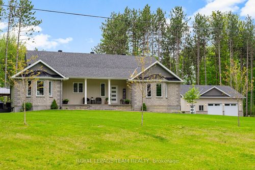 108 Royal Troon Lane, Dunrobin, ON, K0A1T0 | Card Image