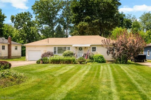 3112 N Bender Avenue, Akron, OH, 44319 | Card Image