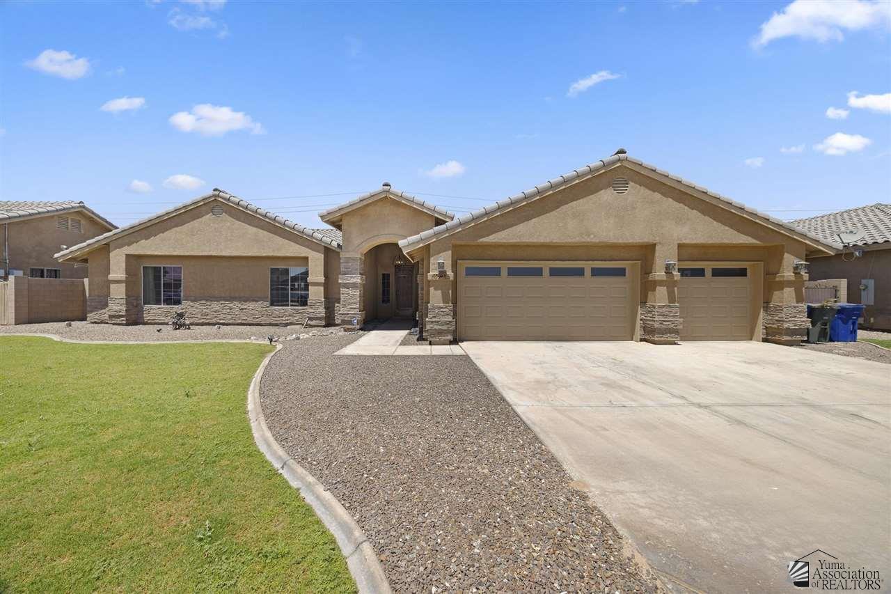 Jasmine Ave, Yuma, AZ 85365