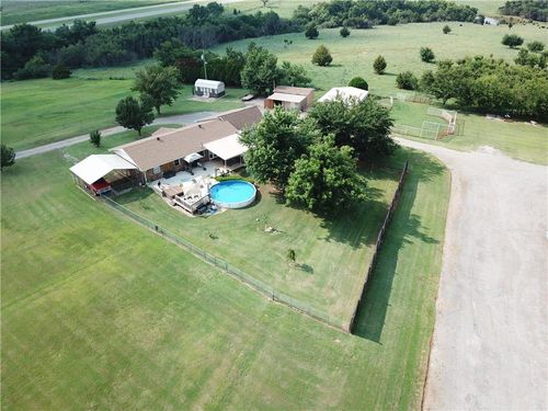 3595 Highway 81, Ninnekah, OK, 73067-3042 | Card Image