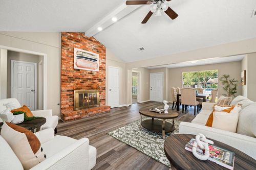1919 Tallulah Ln, Houston, TX, 77077-4834 | Card Image