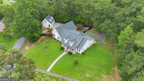 320 Alewine Ave, Tallapoosa, GA, 30176-1724 | Card Image