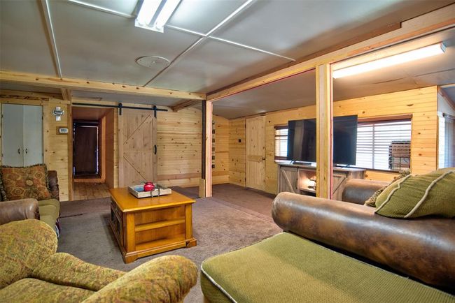 567 S Caney Loop, Home with 4 bedrooms, 2 bathrooms and 2 parking in Chester TX | Image 11