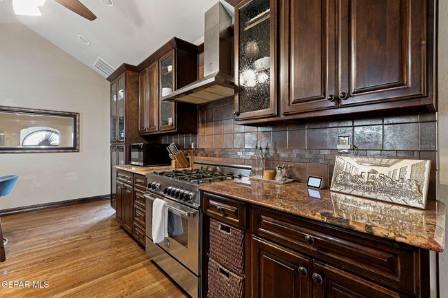 Chef's Stove | Image 16