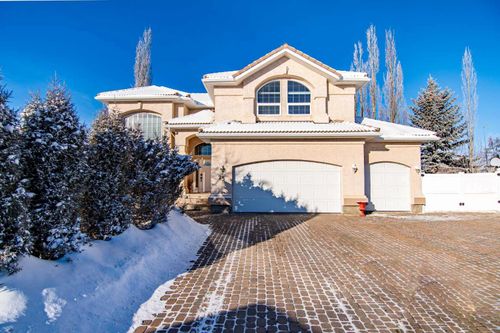 25 Ashmore Close, Home with 6 bedrooms, 3 bathrooms and 3 parking in Red Deer AB | Card Image
