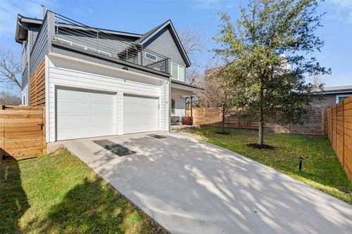 2-5604 Samuel Huston Ave, Austin, TX, 78721-2200 | Card Image