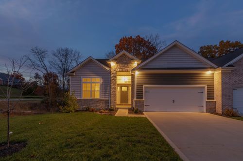 102 Hickory Grove Ct, Georgetown, KY, 40324-2177 | Card Image