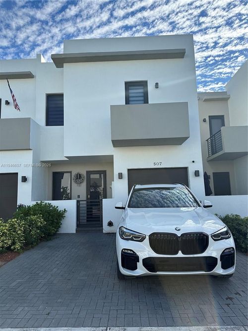 507-507 Sw 91st Ct, Miami, FL, 33174 | Card Image