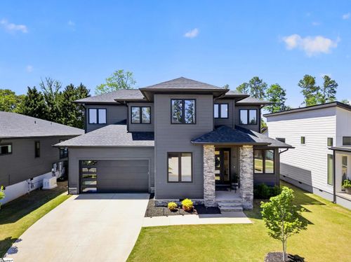 20 Village Crest Dr, Greenville, SC, 29607-3066 | Card Image