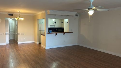 apt-47-11855 Ne 19th Dr, North Miami, FL, 33181-2840 | Card Image