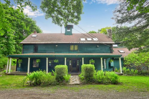 1780 Strawberry Rd, Mohegan Lake, NY, 10547-1045 | Card Image