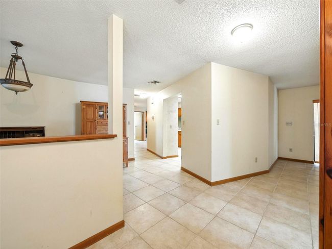 1053 Cavern Dr, House other with 4 bedrooms, 2 bathrooms and null parking in APOPKA FL | Image 14