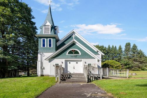 70 South Lunenburg Road, Lunenburg, VT, 05906 | Card Image