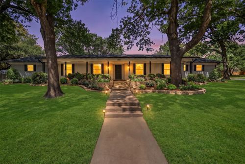 1507 Greenbrier Dr, Sherman, TX, 75092-2209 | Card Image