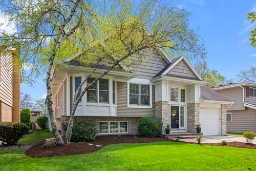 831 S Dryden Pl, Arlington Heights, IL, 60005-2765 | Card Image