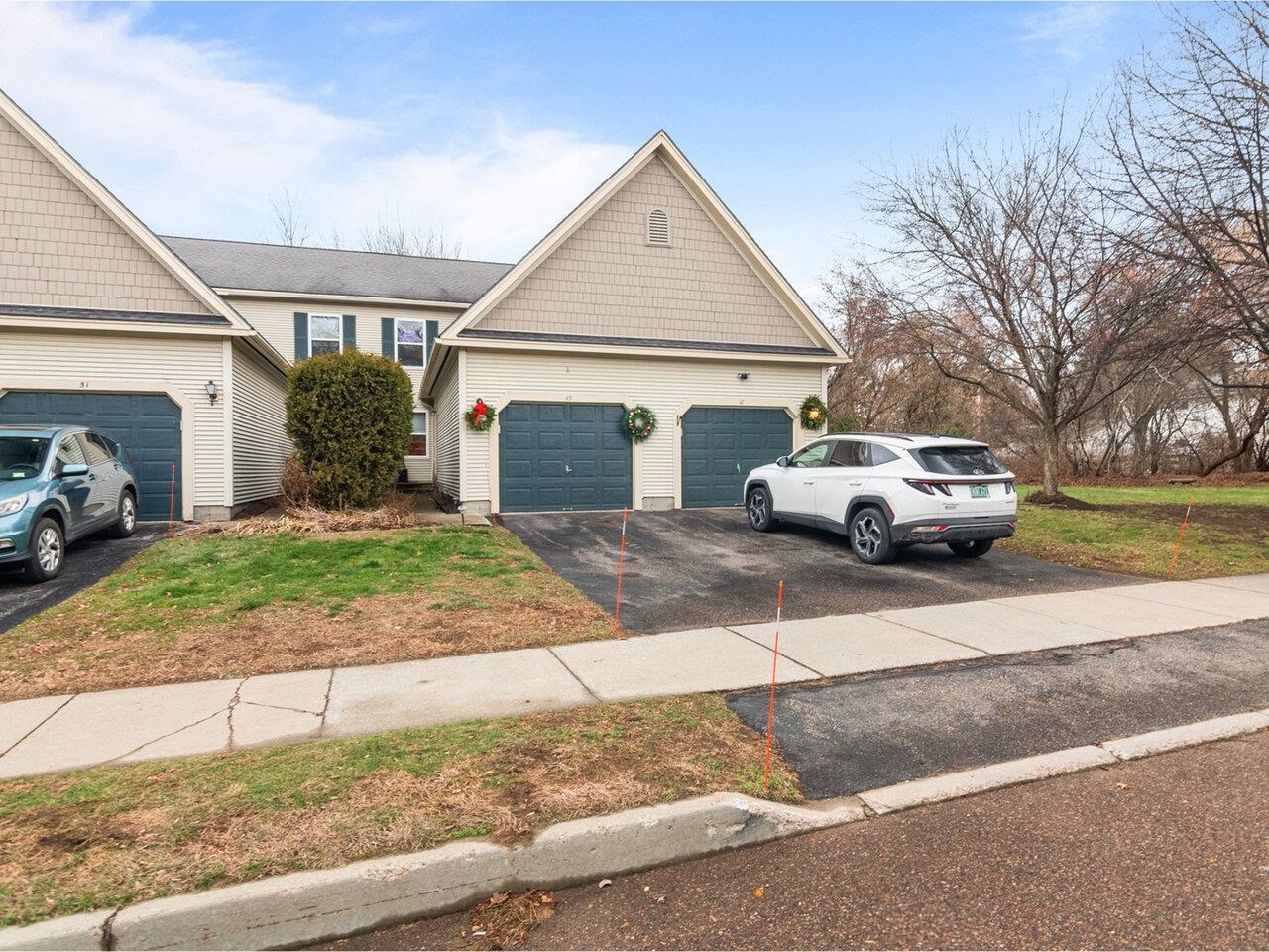 Juniper Dr, South Burlington, VT 05403