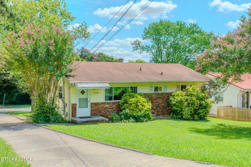 3118 Dow Dr, Knoxville, TN, 37920-3206 | Card Image