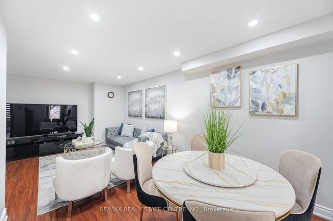 27 Woodsend Run, House attached with 3 bedrooms, 3 bathrooms and 2 parking in Brampton ON | Image 9