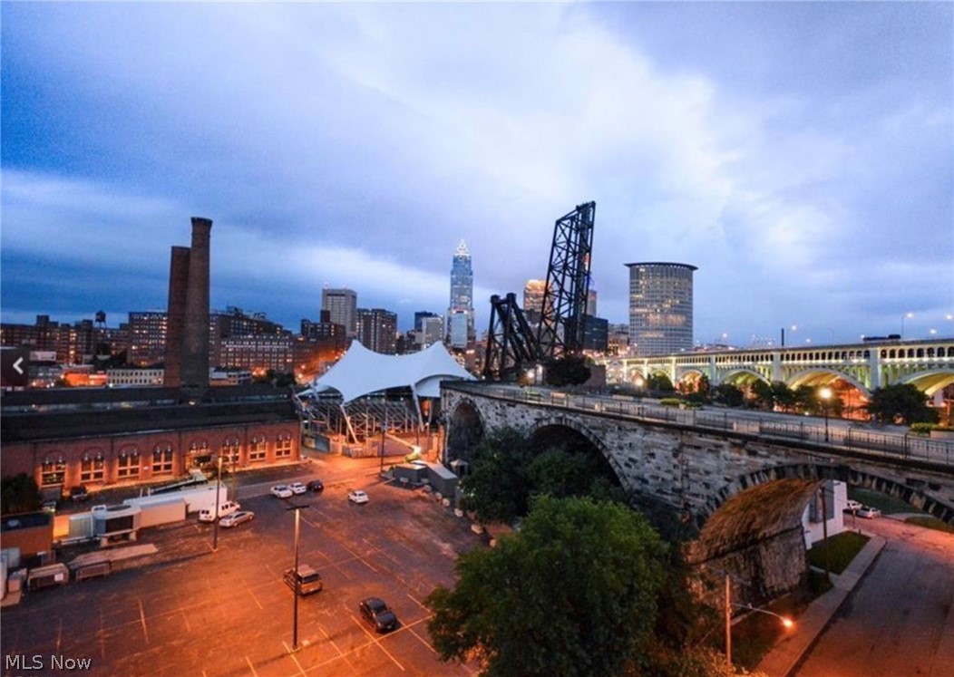 Residential Lease in Cleveland 4