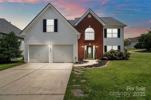233 Tributary Dr, Rock Hill, SC, 29732-7105 | Card Image