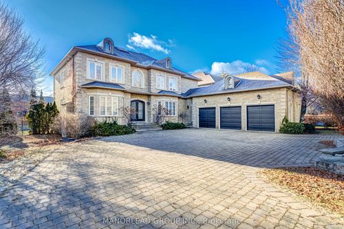 87 Arnold Ave, Thornhill, ON, L4J1B6 | Card Image