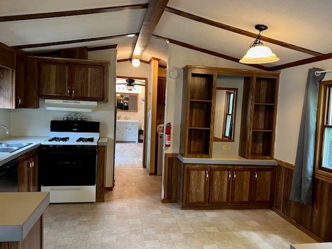 41 Castle Drive, House other with 2 bedrooms, 2 bathrooms and null parking in Conway NH | Image 5